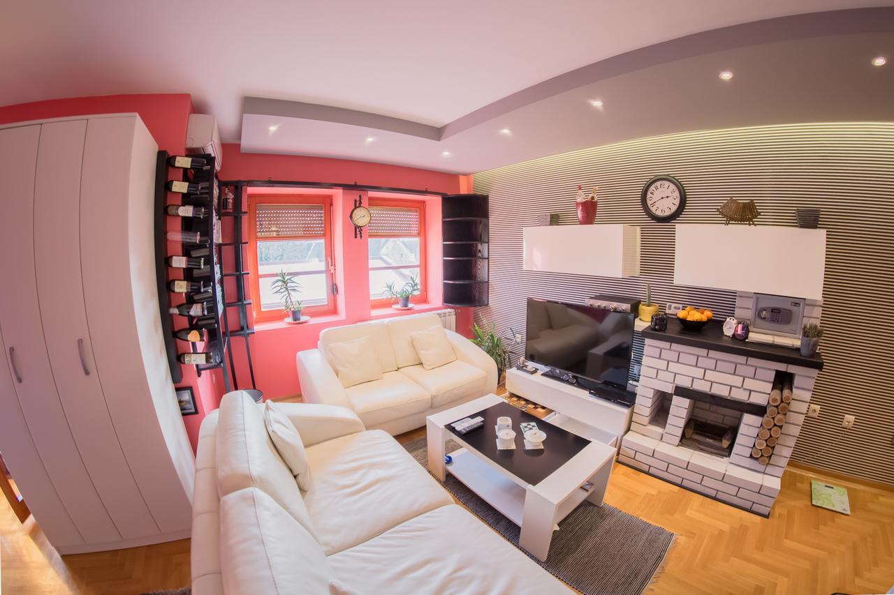 Apartman U Srcu Grada Sombor Exterior foto